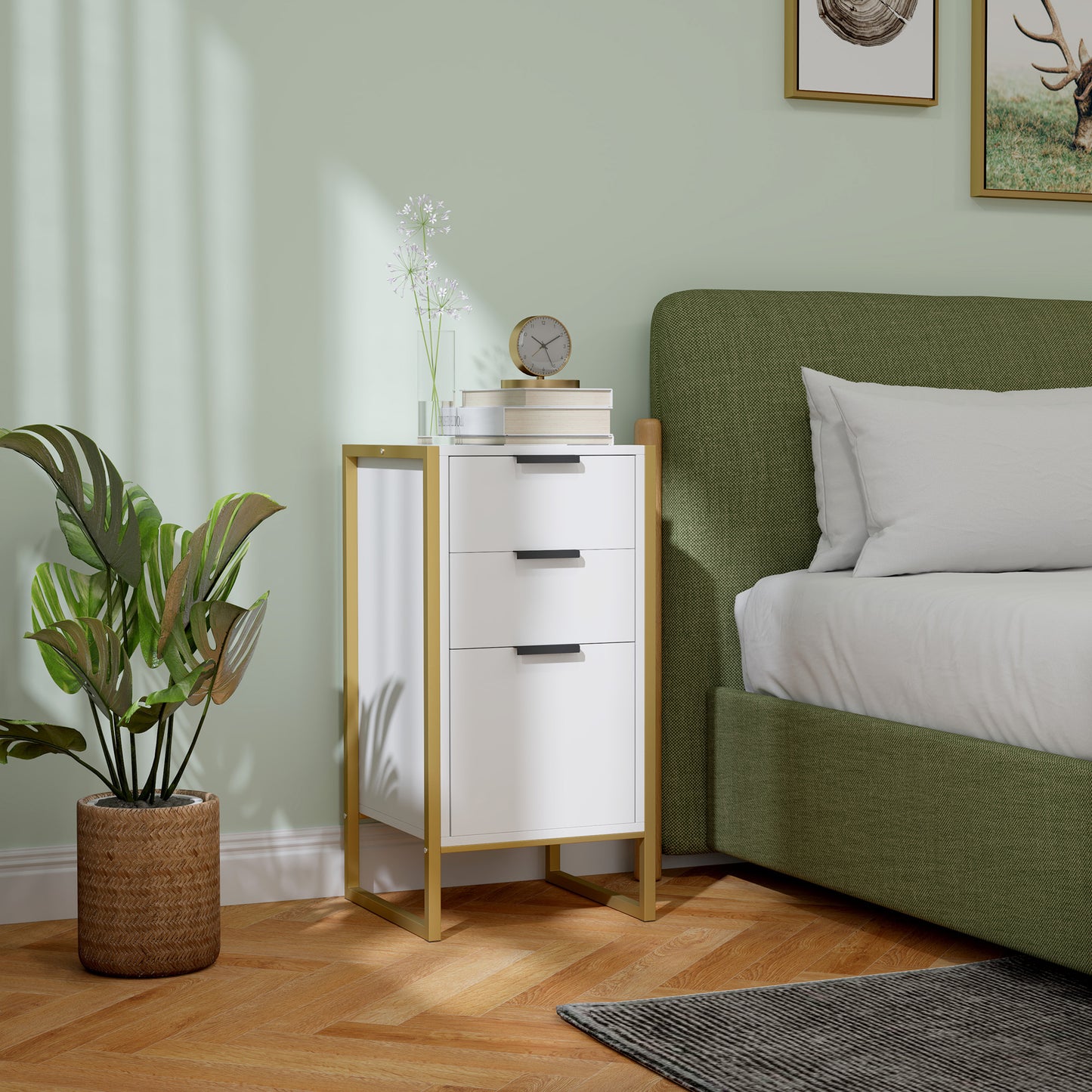 HOMCOM Industrial 3-Drawer Bedroom Chest of Drawers with Metal Frame, White