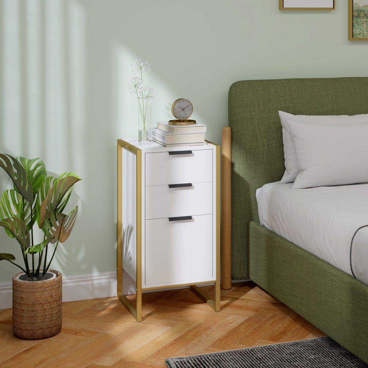 HOMCOM Industrial 3-Drawer Bedroom Chest of Drawers with Metal Frame, White