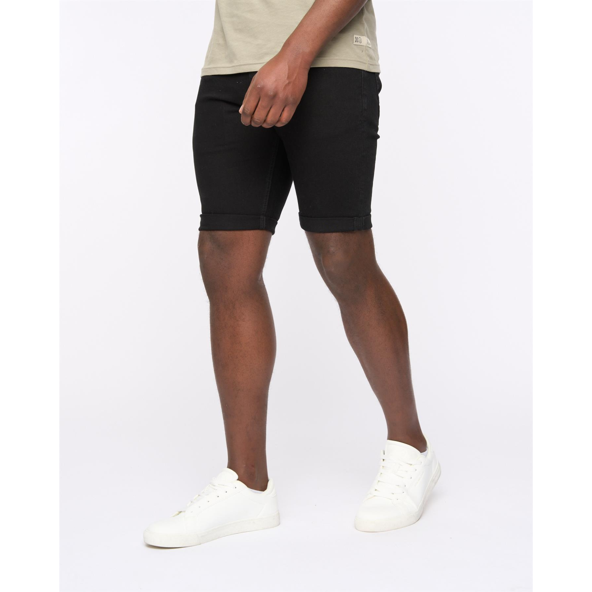 Zeki Shorts Black