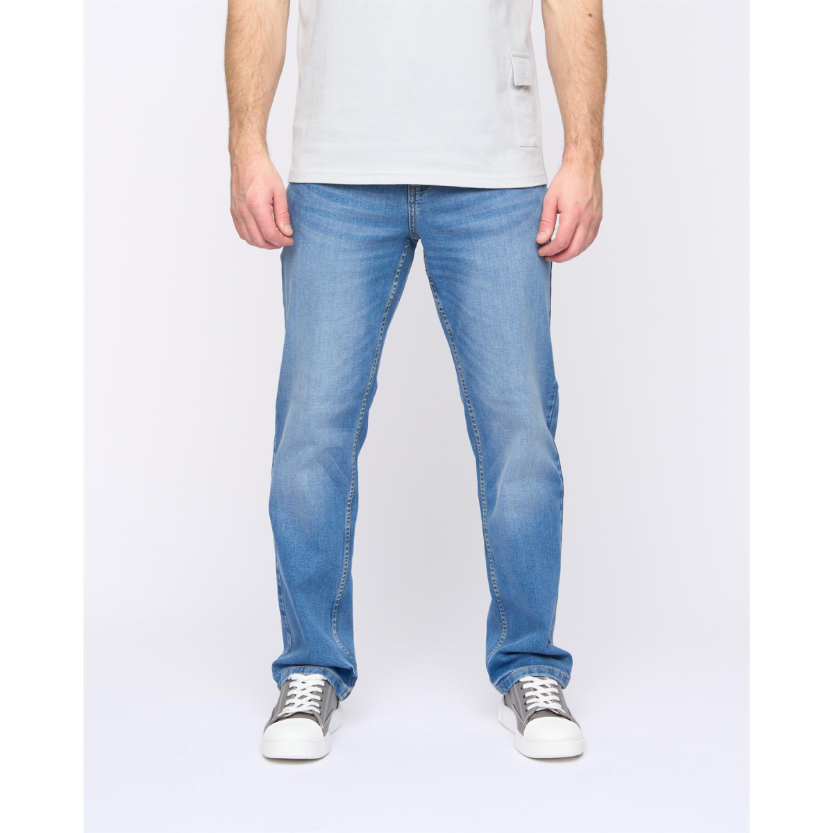 Rushawn Relaxed Fit Jeans Light Wash