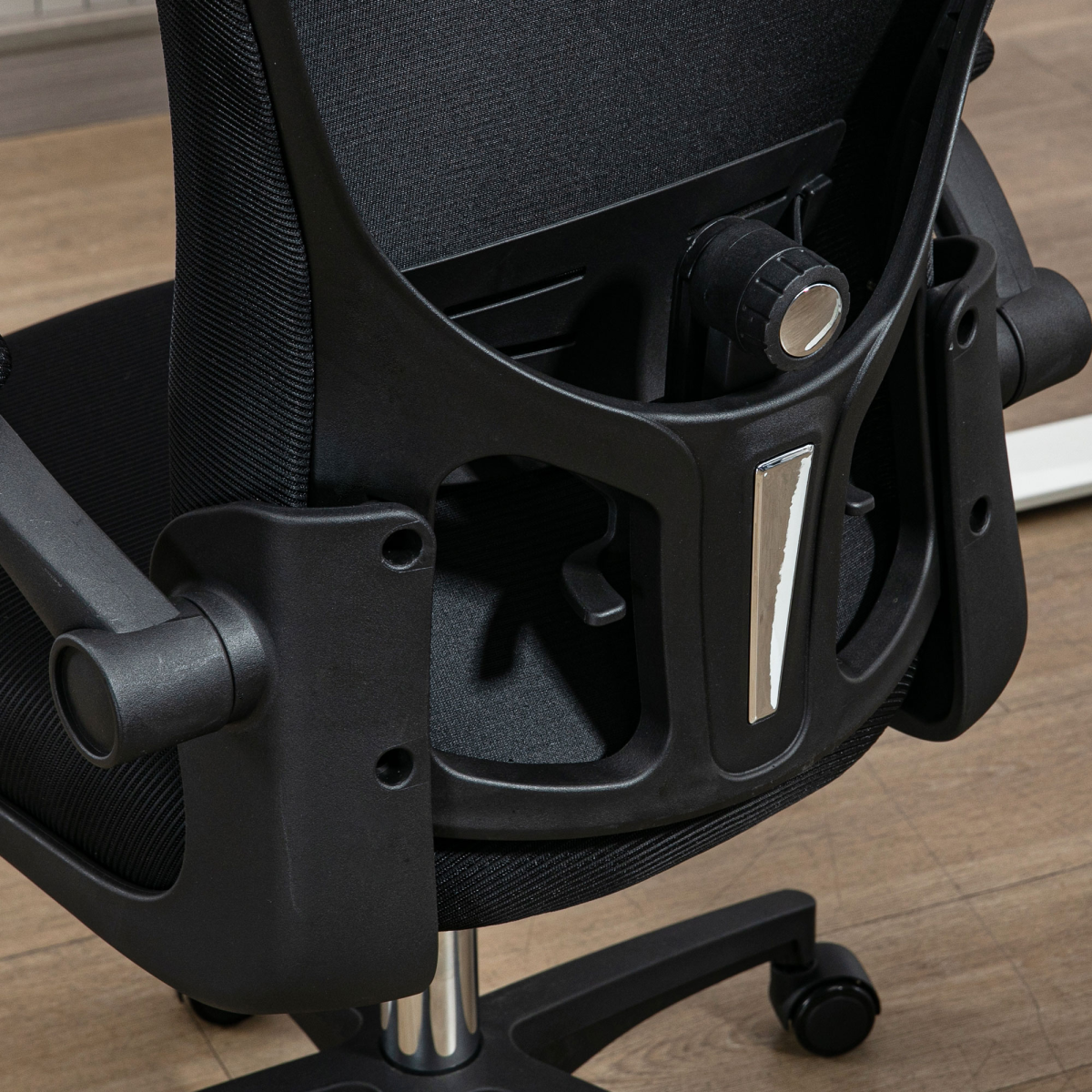 Vinsetto Mesh Chair with Headrest, 4D Lumbar Support, Flip-up Arm