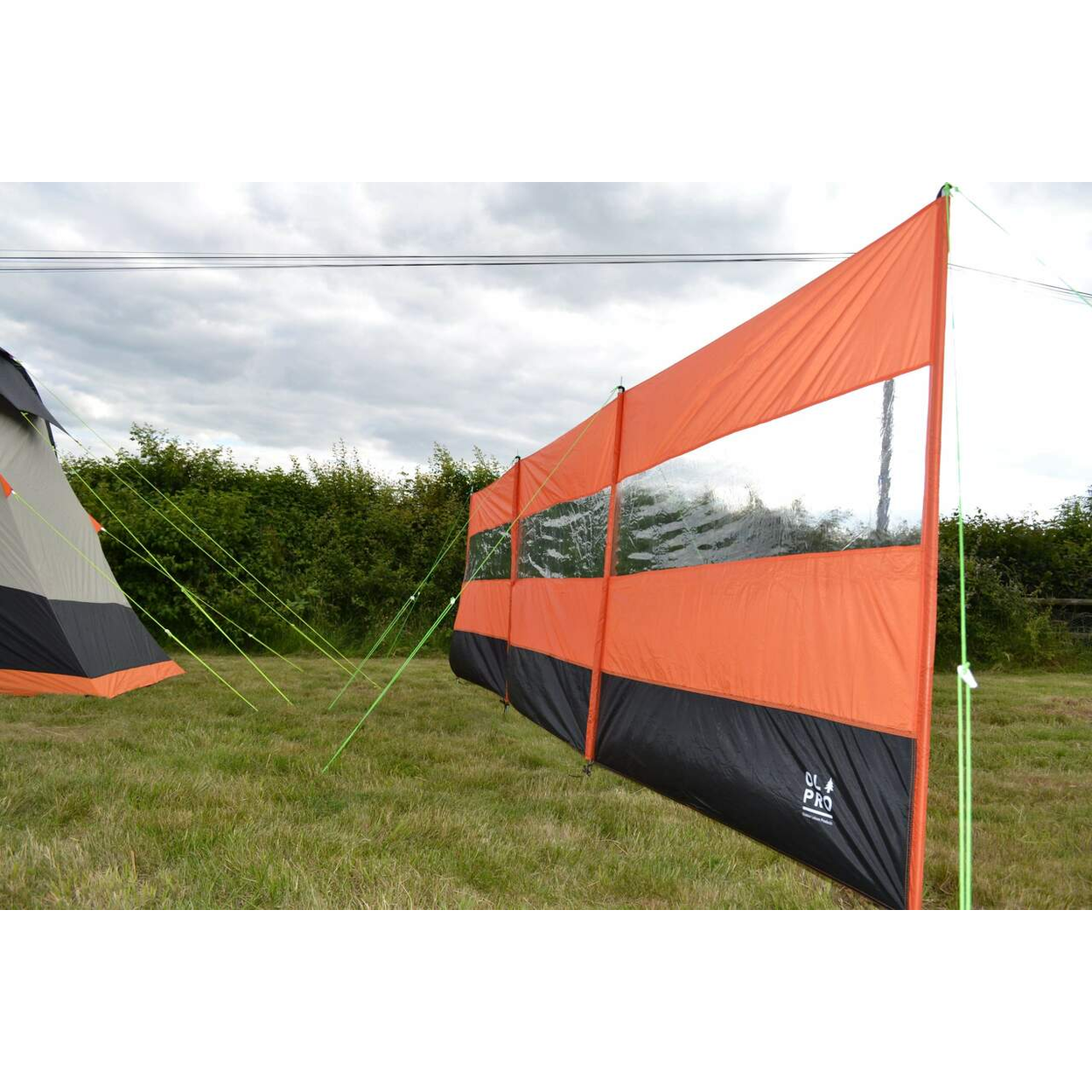 Compact Windbreak