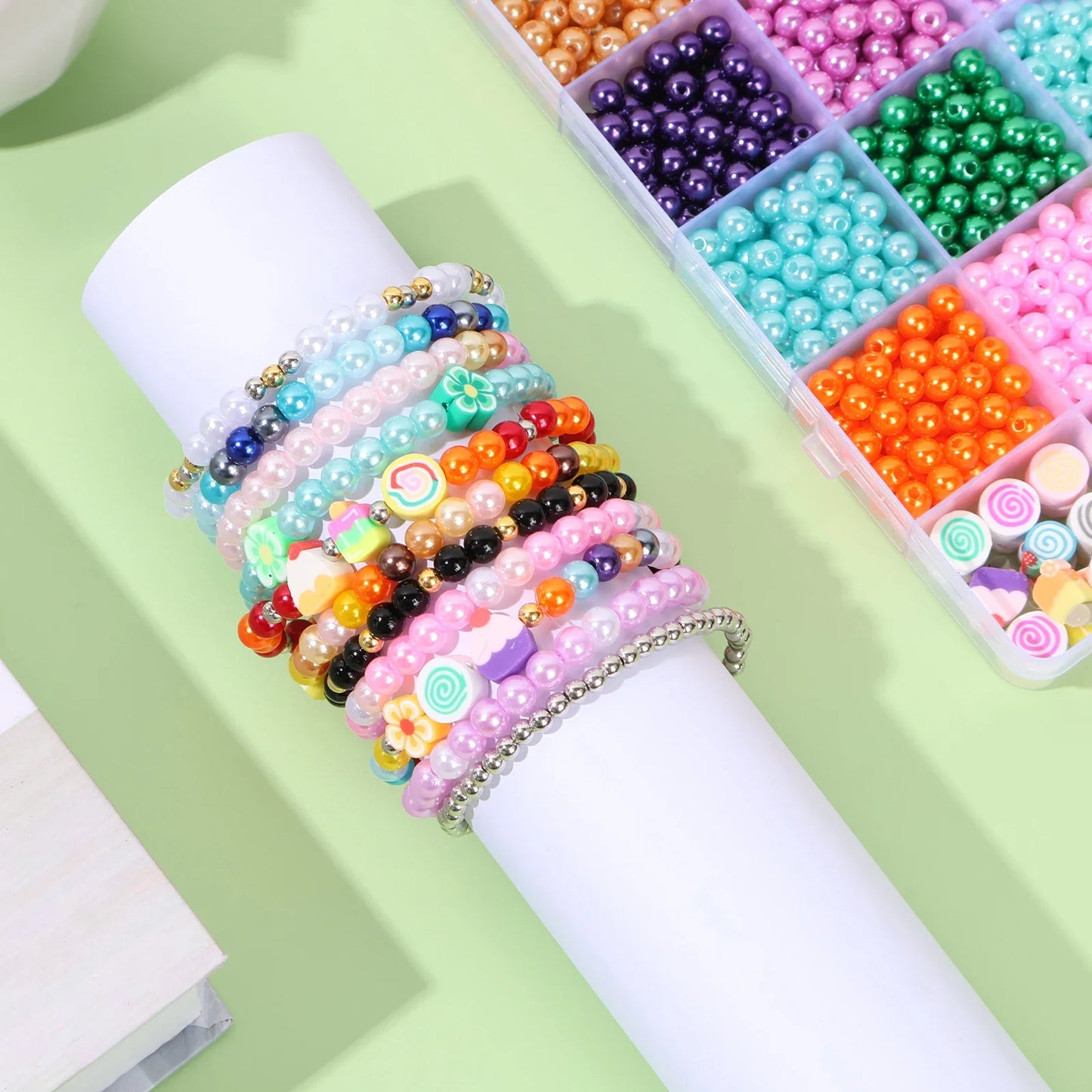 1960Pcs Colorful Beads Bracelet Making Kit Beads Crafts Set DIY Flower Clay Beads Crafts Kit Bracelet Beads Birthday Girls Gift
