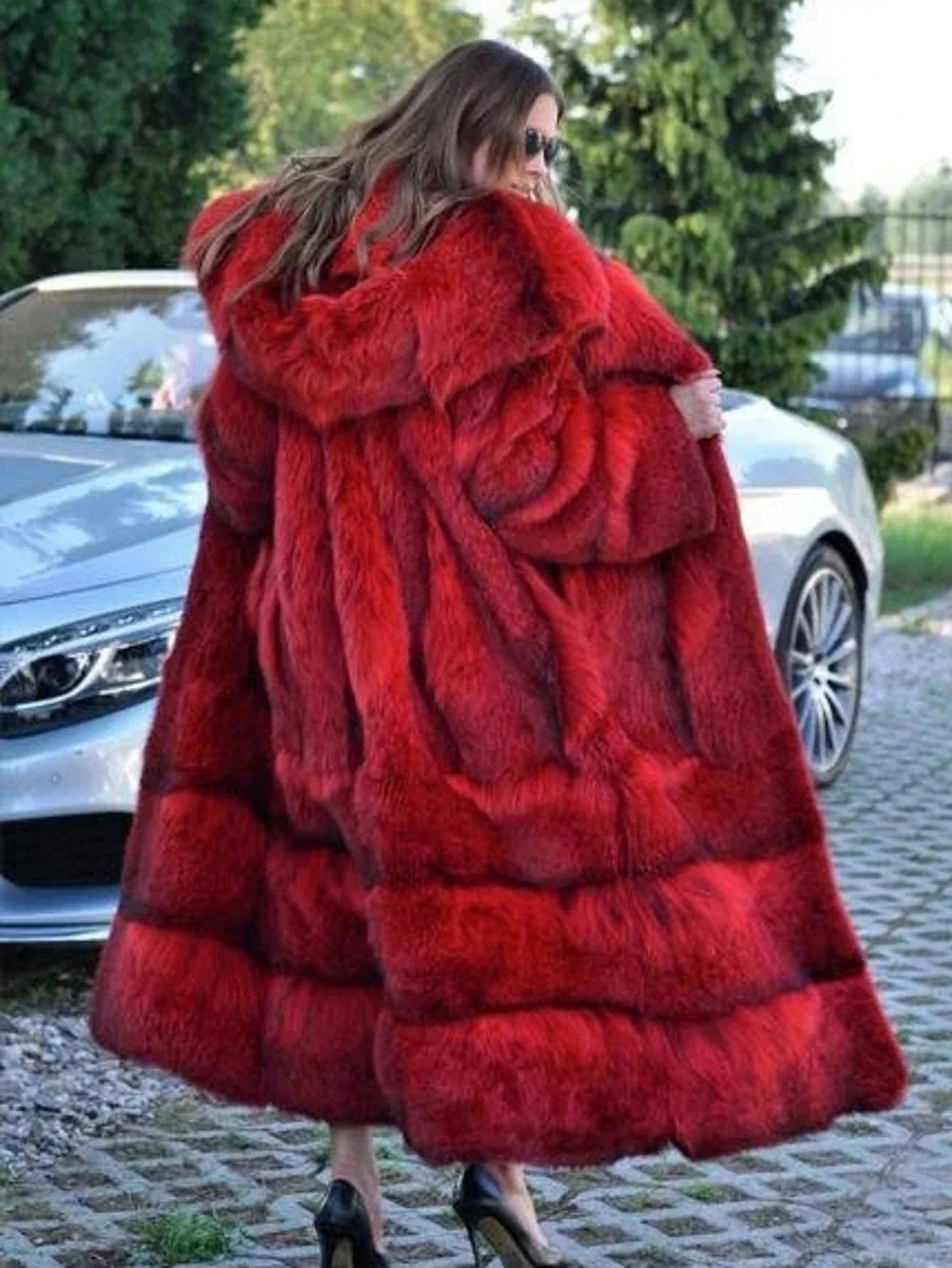 Women's Long Hooded Faux Fur Coat Autumn-Winter Luxury Thick Warm Fashion Street Style with Pockets High Street