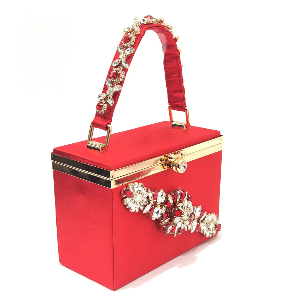 Women's Diamond Decorated Pointed Toe Italian Shoes And Bag Set
