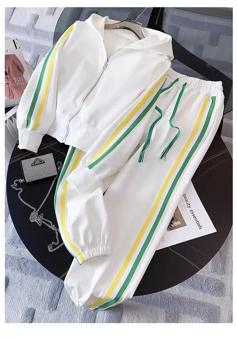 Spring and Autumn New Casual Sports Set for Women, Fashionable and Western Style Street Explosion Running Hoodie Two Piece Set