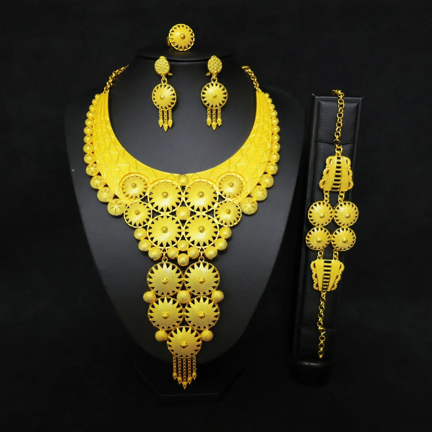 hot selling necklaces earrings bracelets ring jewelry sets four-piece Dubai African bride wedding accessories
