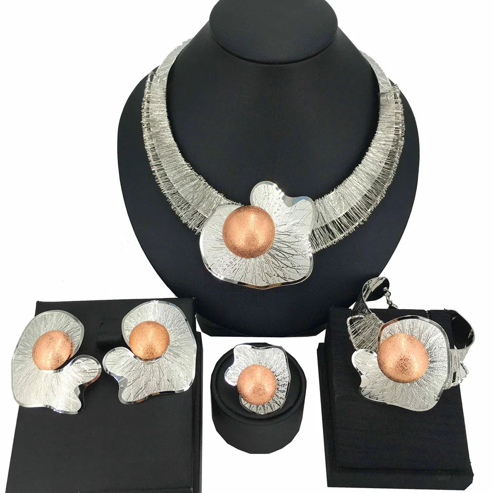 Fashion Dubai Gold-Plated Jewelry Set Simple Style African Necklace All Copper Material Hollow Surround Jewelry FHK15529
