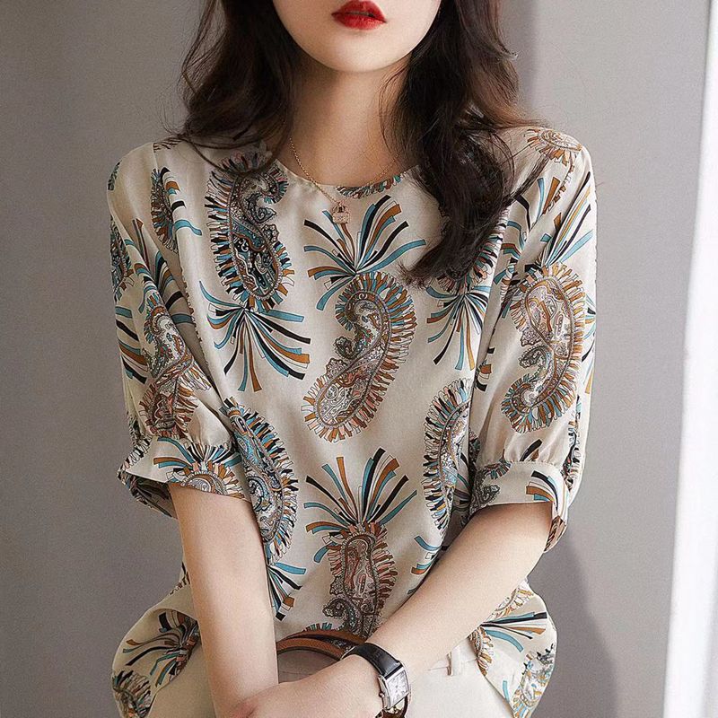 Lady Casual Half Lantern Sleeve O-Neck Flower Printed Shirt