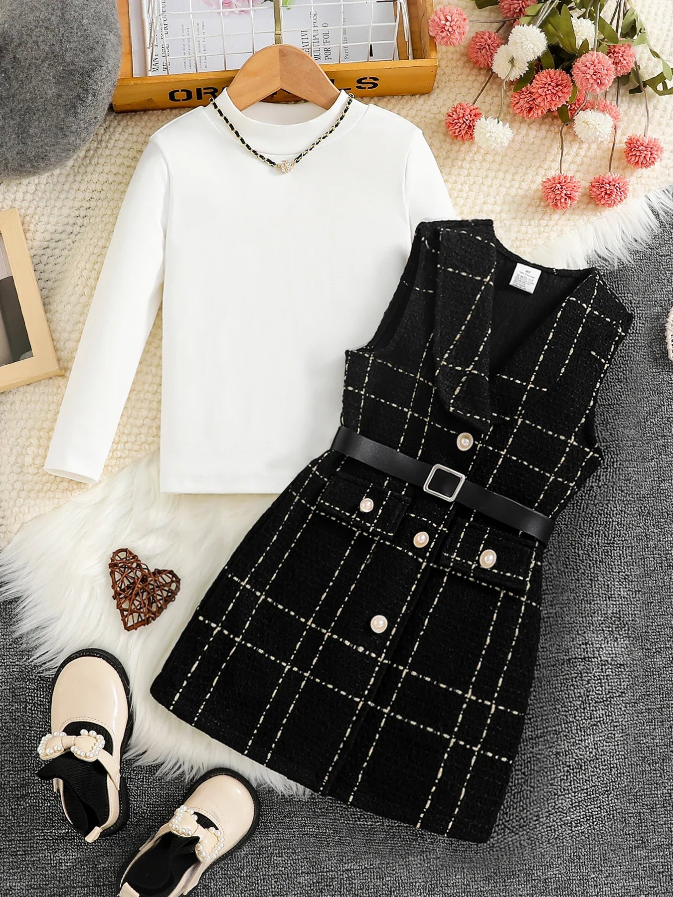Spring 2025 Fashion Kids 2-piece ceremonial dress for cute girls  Solid color crew neck shirt + plaid lapel skirt suit