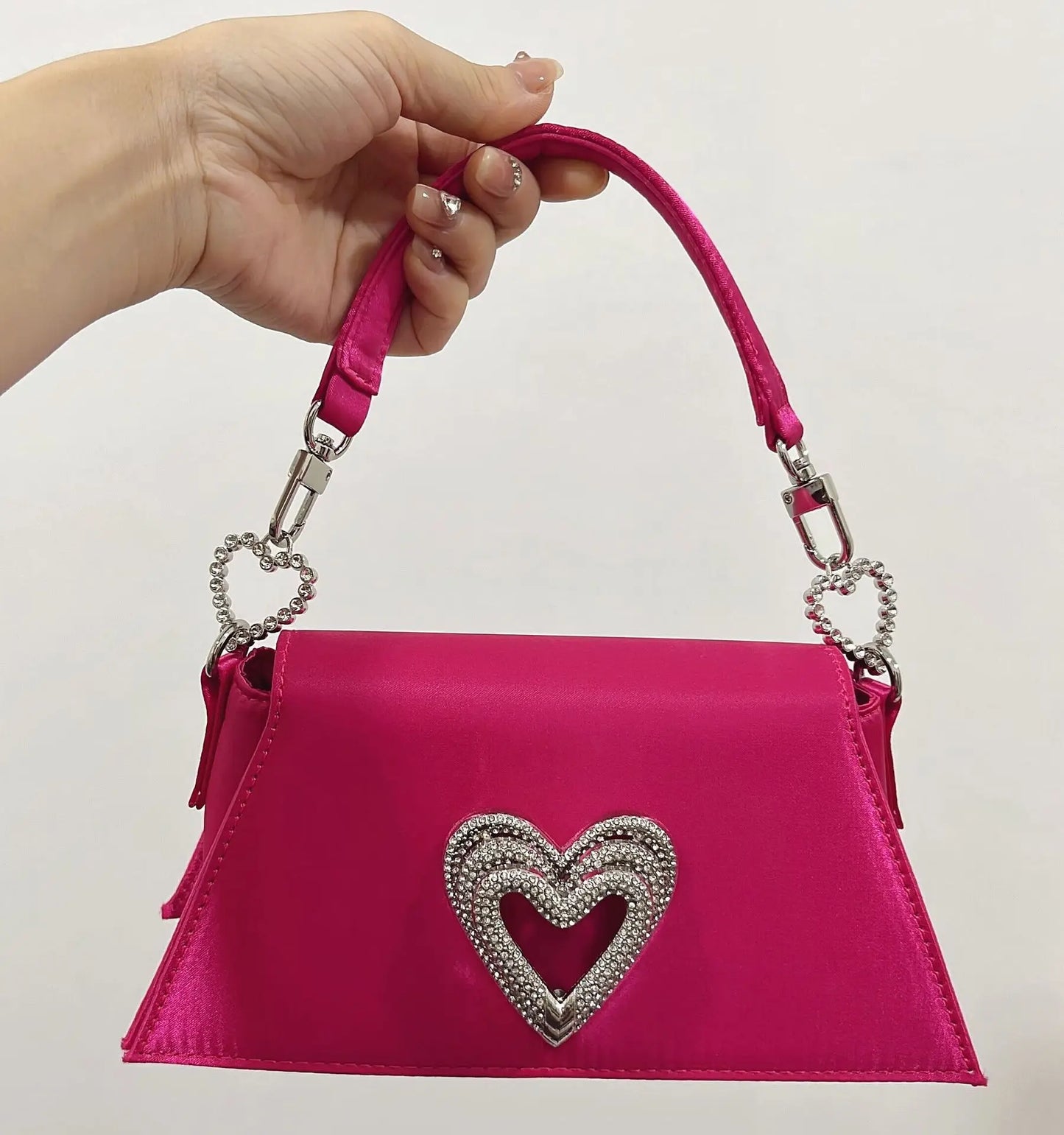 Fashion Heart Rhinestone Women Handbags Luxury Satin Evening Bags for Women Diamonds Designer Shoulder Bag Silk Wedding Clutch