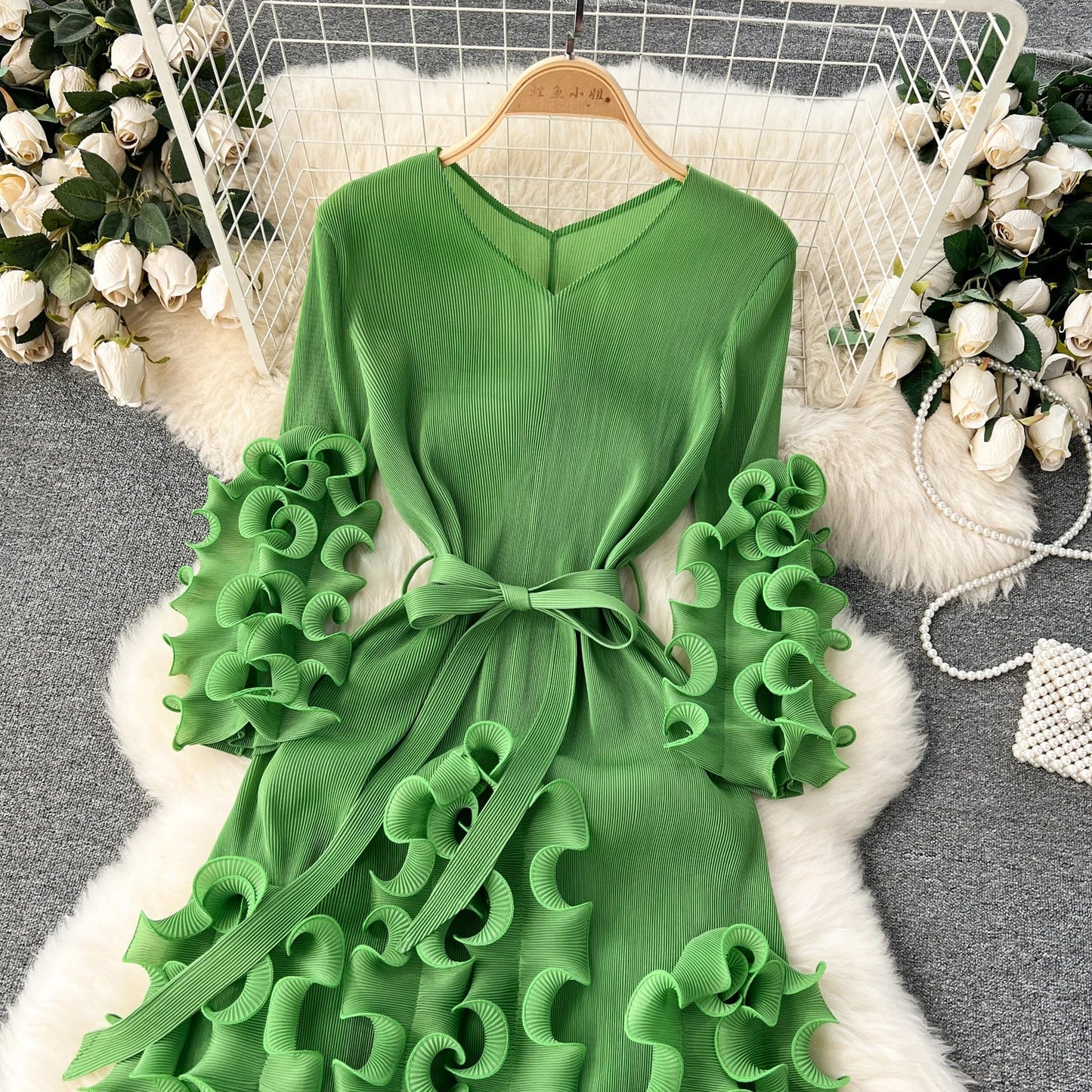 European Court Style Dress Miyake for Women A Design Sense Tassel V-neck Slim Fit Long High-temperature Pleated Flared Sleeve