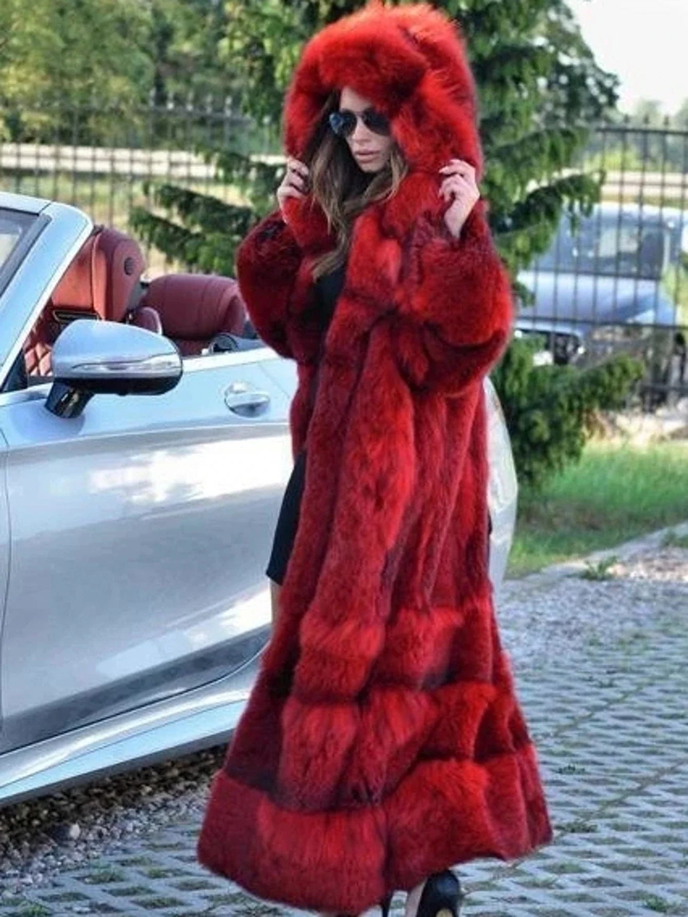 Women's Long Hooded Faux Fur Coat Autumn-Winter Luxury Thick Warm Fashion Street Style with Pockets High Street