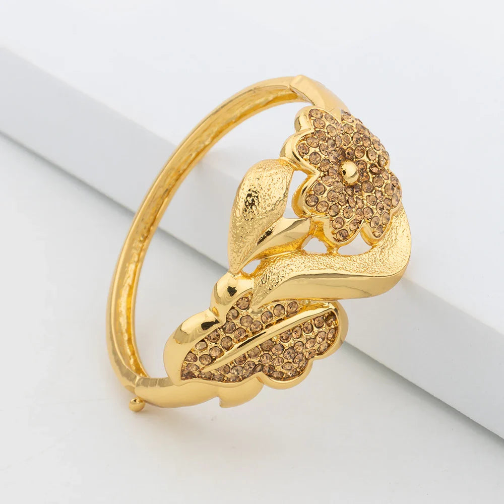 Luxury Flower Design Jewelry Set for Women, Gold Color Big Pendant Necklace and Earrings Bridal Weddings Nigerian Accessories
