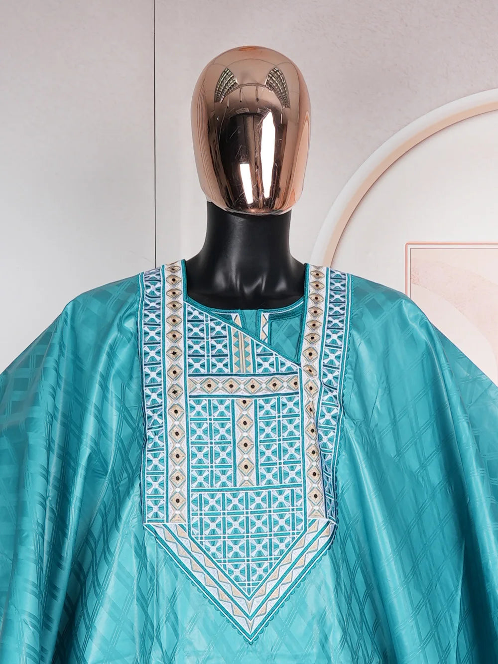 Elegant African Dresses for Women Traditional Bazin Embroidery Wedding Party Dresses Dashiki African Couples Matching Clothes