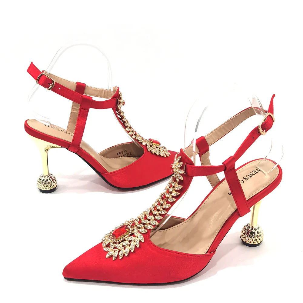 Women's Diamond Decorated Pointed Toe Italian Shoes And Bag Set