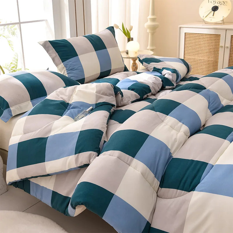 Winter Bedding Thick Quilt Blanket Thick Warm Flannel Fleece Comforter for Cold Nights