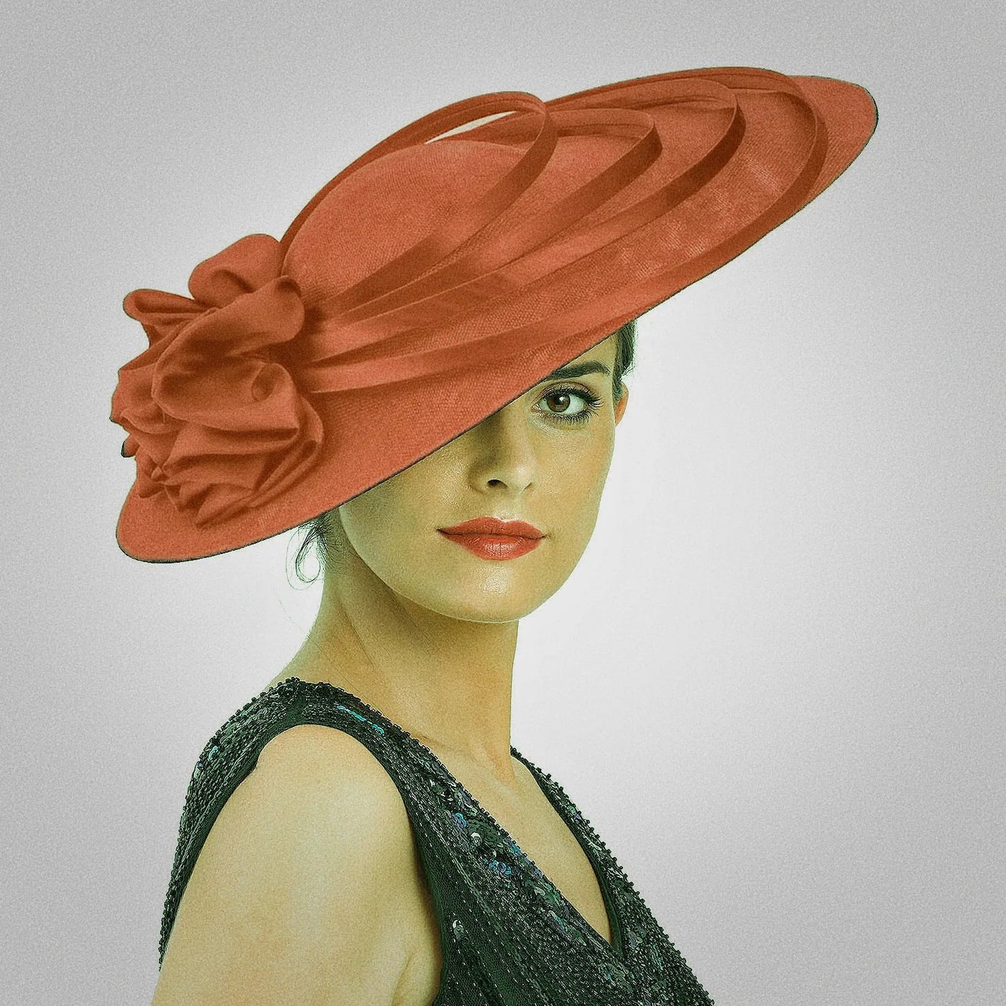 Christmas Sinamay Fascinator Perfect Wedding Hat Unique Derby Party Hat Fashion Church Hats Bride Headband Fascinators for Women