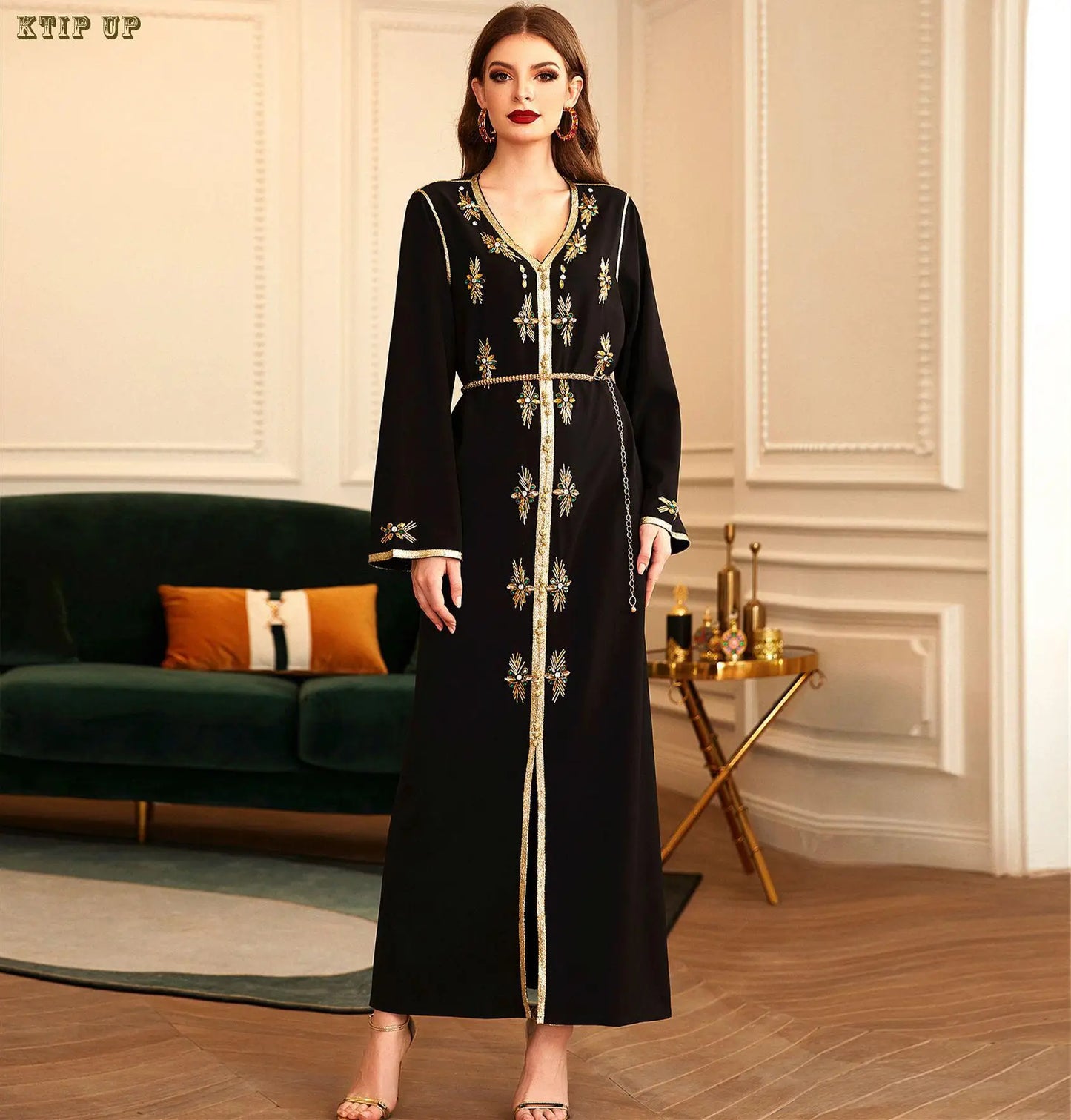 Ramadan Luxury Muslim Fashion Bat Sleeve Moroccan Turkiye Dubai Dress Middle East Arab Dress Sequins Golden Velvet Long Dress
