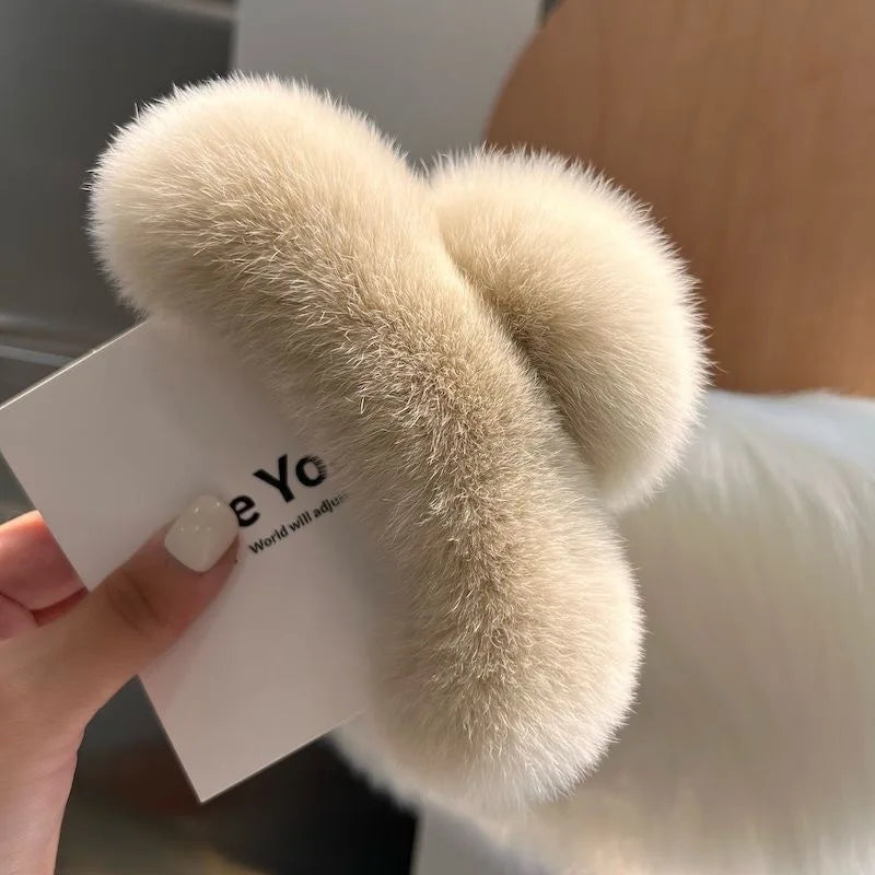 Winter Oversized Faux Fur Big Crab Hair Clip Cute Plush Ponytail For Women