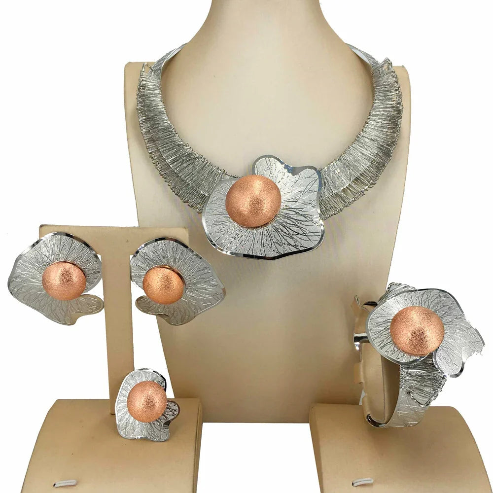 Fashion Dubai Gold-Plated Jewelry Set Simple Style African Necklace All Copper Material Hollow Surround Jewelry FHK15529