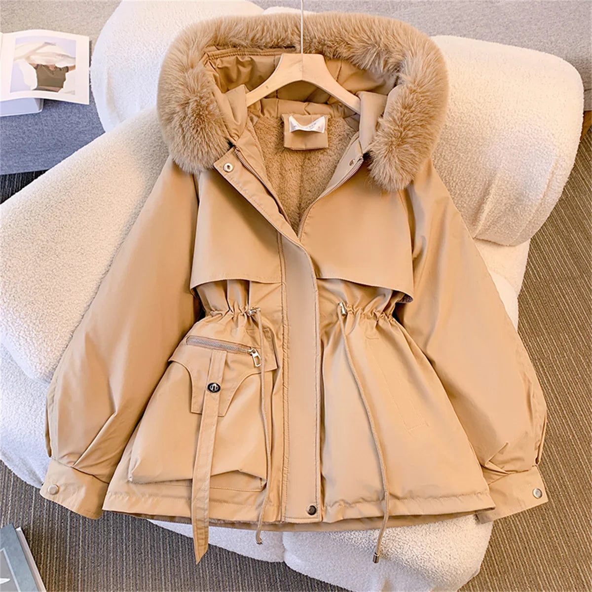 Women's Winter Fashionable Hooded Drawstring Padded Jackets