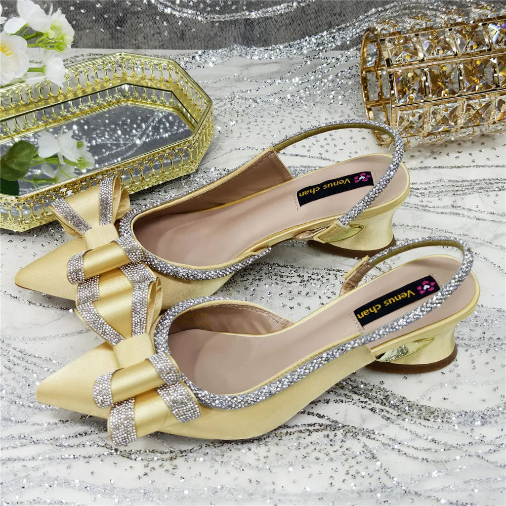 Med Heel Shoes for Women Hollowed Out Embroidery Rhinestone Italian Design Olive-green Color Pointed-Toe Shoes and Bags Set