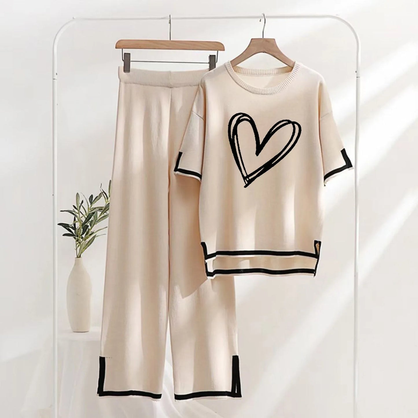 Two-piece Summer New Knitted Elegant Trousers Suit Short-sleeved Pullover Wide-leg Pants Casual Home Two-piece Women's Set