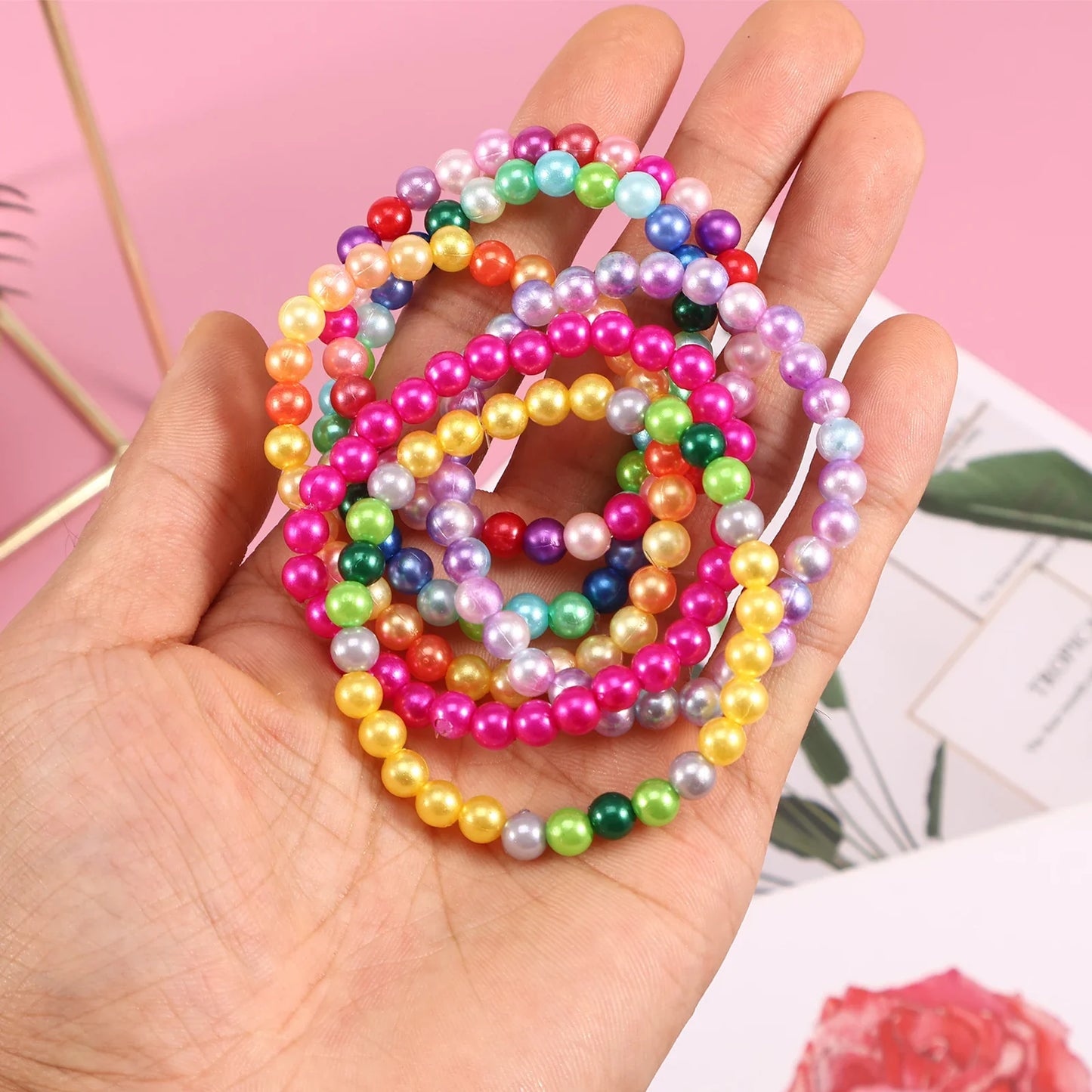 1960Pcs Colorful Beads Bracelet Making Kit Beads Crafts Set DIY Flower Clay Beads Crafts Kit Bracelet Beads Birthday Girls Gift