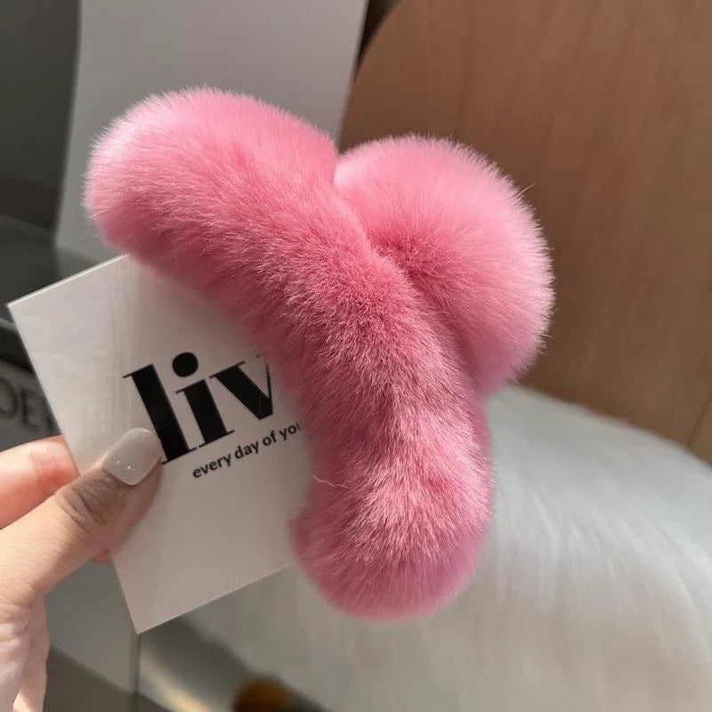 Winter Oversized Faux Fur Big Crab Hair Clip Cute Plush Ponytail For Women