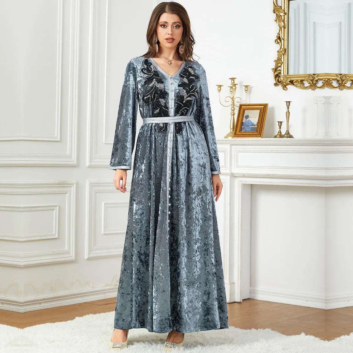Ramadan Luxury Muslim Fashion Bat Sleeve Moroccan Turkiye Dubai Dress Middle East Arab Dress Sequins Golden Velvet Long Dress