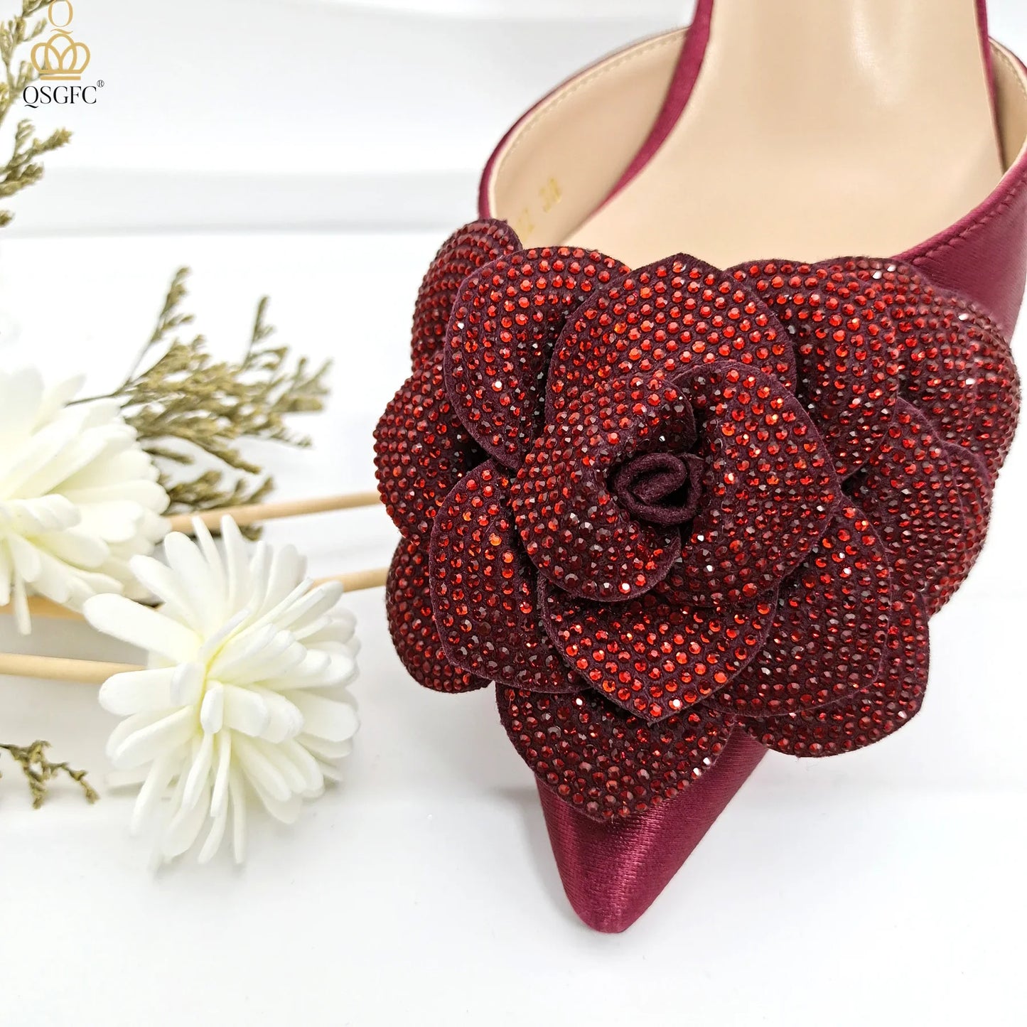 QSGFC African Popular Styles Evening Shoes And Bags Paired With Handmade Petal Clutches Pointed Toe Mid-Heel Women Shoes