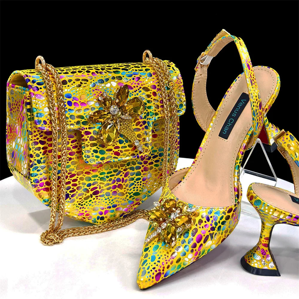 2024 Champagne Color Thin Heels Pointed Toe Crystal Design Ladies Shoes Matching Bag Set For Women Weeding Party Pump
