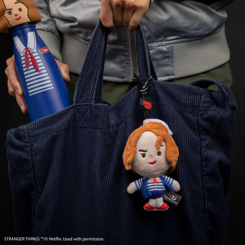 Stranger Things Keyring Plush Robin Scoops Ahoy CR2881