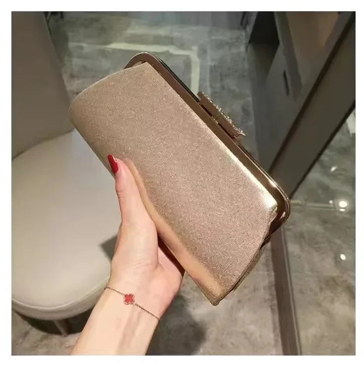 Hand for Wedding Party Banquet Diamond Clutch Bag Ladies Luxury Party Evening Bag Fashion Wedding Bridal Dress Bag