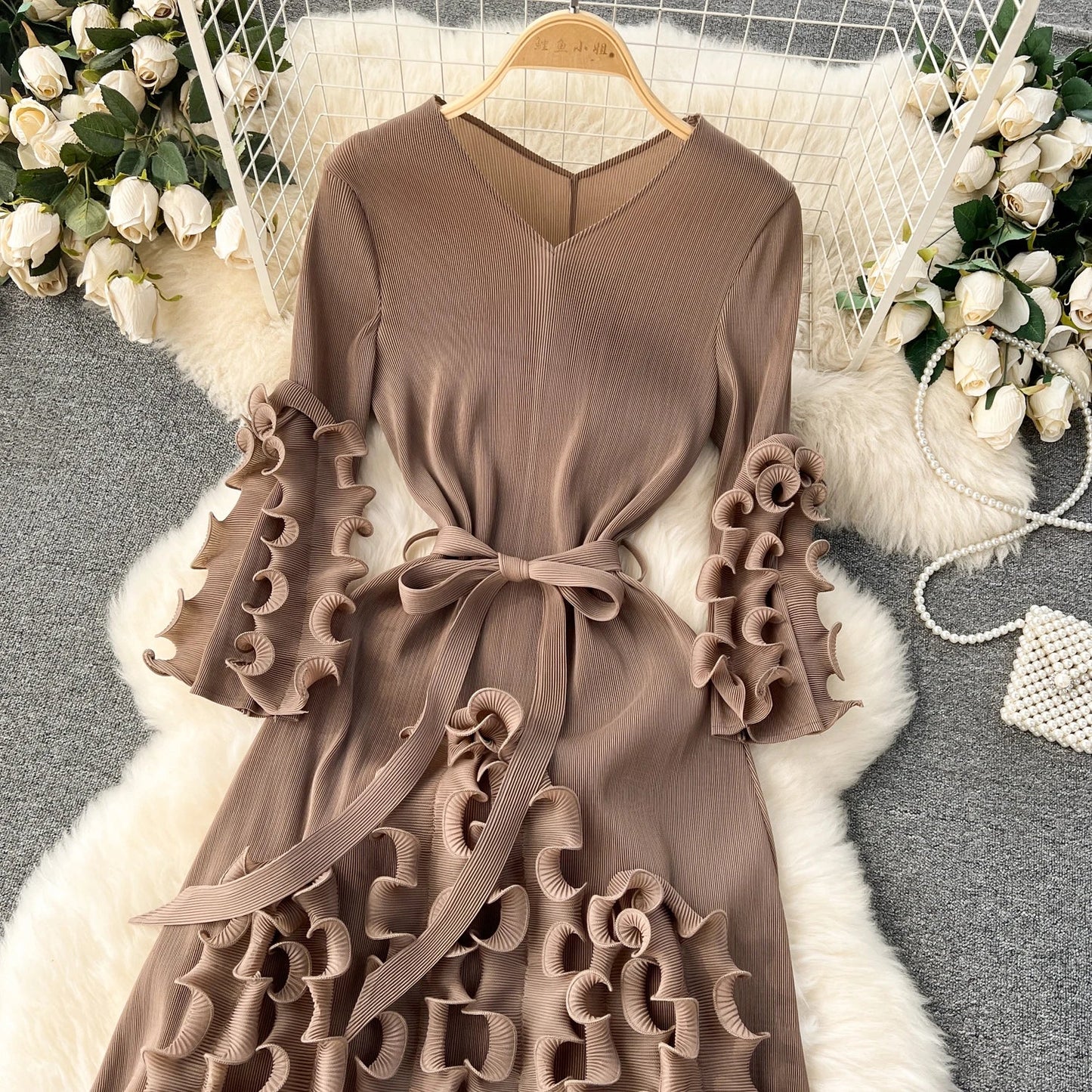 European Court Style Dress Miyake for Women A Design Sense Tassel V-neck Slim Fit Long High-temperature Pleated Flared Sleeve