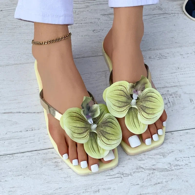 New Flip Flops Women's Slippers 2025 Summer Square Toe Flat Sandals Outdoor Casual Slippers Women Fashion Flowers Shoes Ladies
