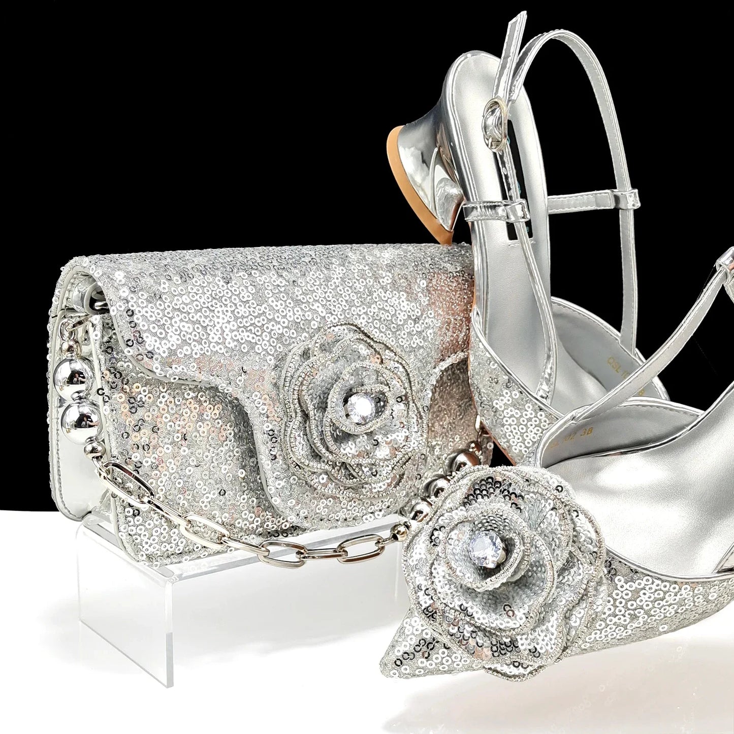 QSGFC Shiny Gold Color Shoes and Bag Elegant Handbags and Medium Heel Shoes Beautiful Handmade Flowers For Wedding Party