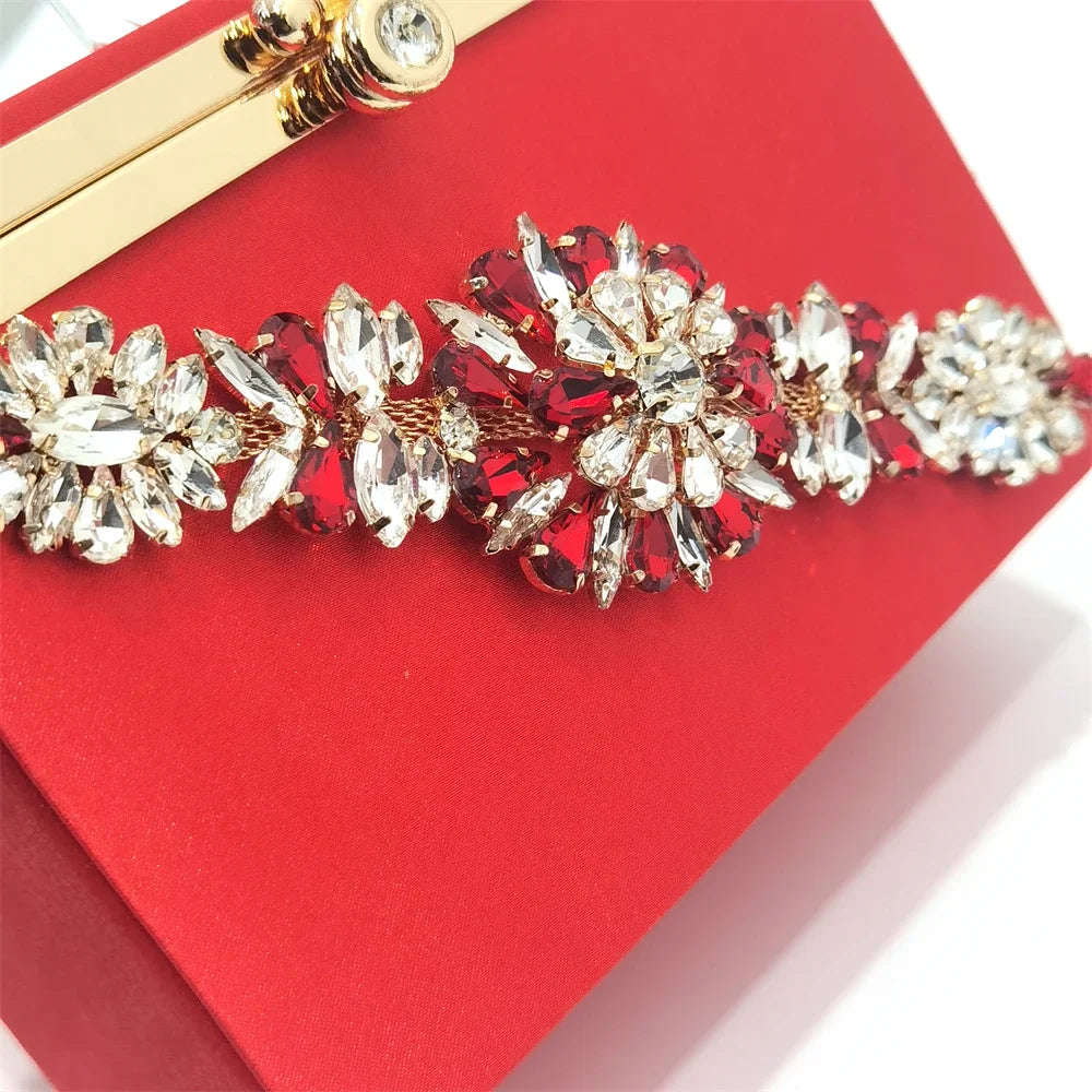 Women's Diamond Decorated Pointed Toe Italian Shoes And Bag Set