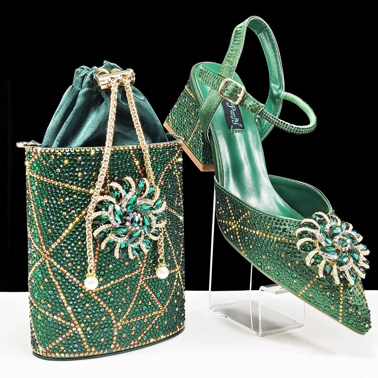 Women's Elegant Pointed Toe shiny Metal Stand Party Shoes and Bag Set