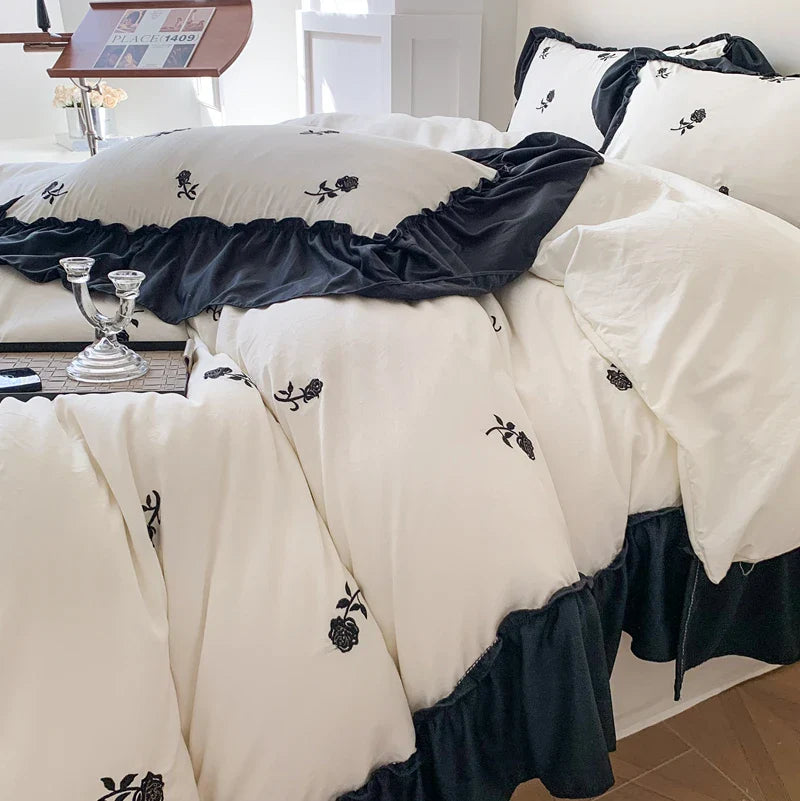 3pcs Rose Embroidered Duvet Cover Set (1*Duvet Cover + 2*Pillowcase, Without Core), Princess Style Lace Bedding Set