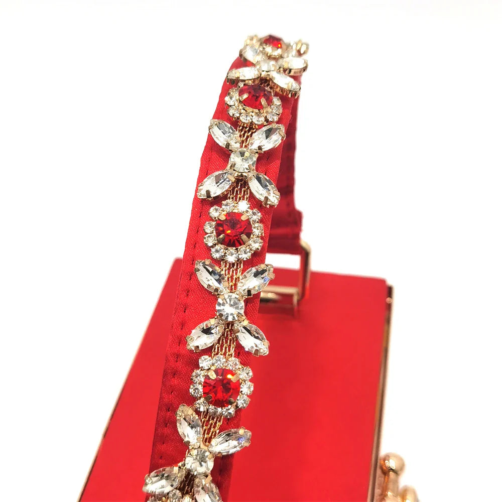 Women's Diamond Decorated Pointed Toe Italian Shoes And Bag Set