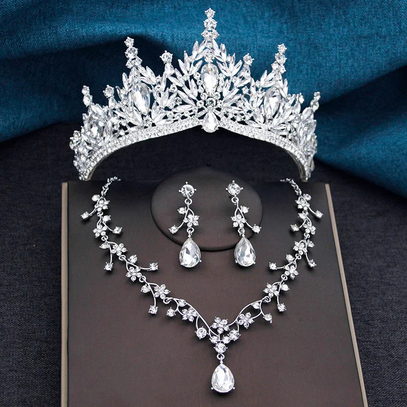 Baroque Wedding Crown for Bride 3-pack Tiara Earrings Necklace Bridal Jewelry Set Champagne Crystal Costume Party Birthday Gift