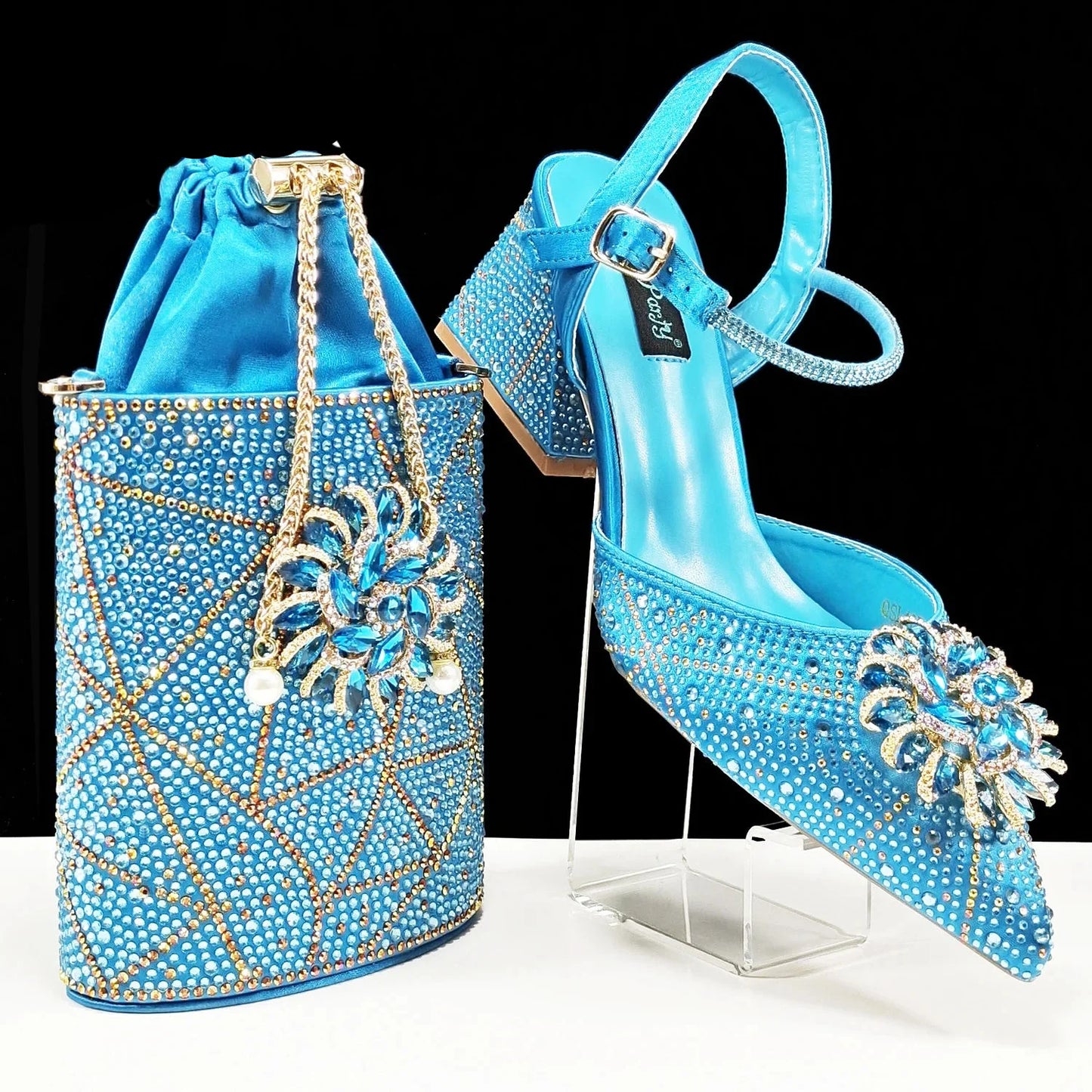 Women's Elegant Pointed Toe shiny Metal Stand Party Shoes and Bag Set