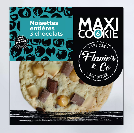 Whole hazelnut cookie – 3 chocolates