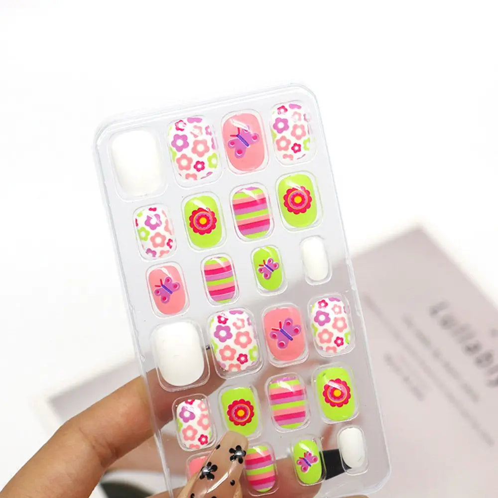 24Pcs/Set Kids Candy Flower Cute Fake Nails Detachable Full Cover False Nails Press On Nails Children Girls Nail Decoration Gift