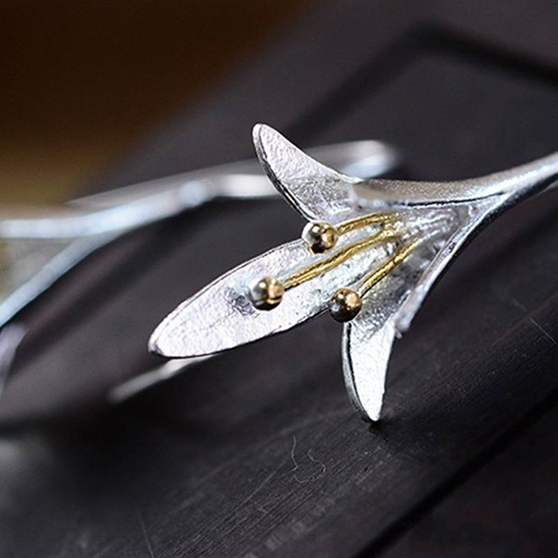 Exquisite Beautiful Flower Earring Trendy Jewelry Simple Personality Silver Gold Color Metal Carved Floral Earrings for Women