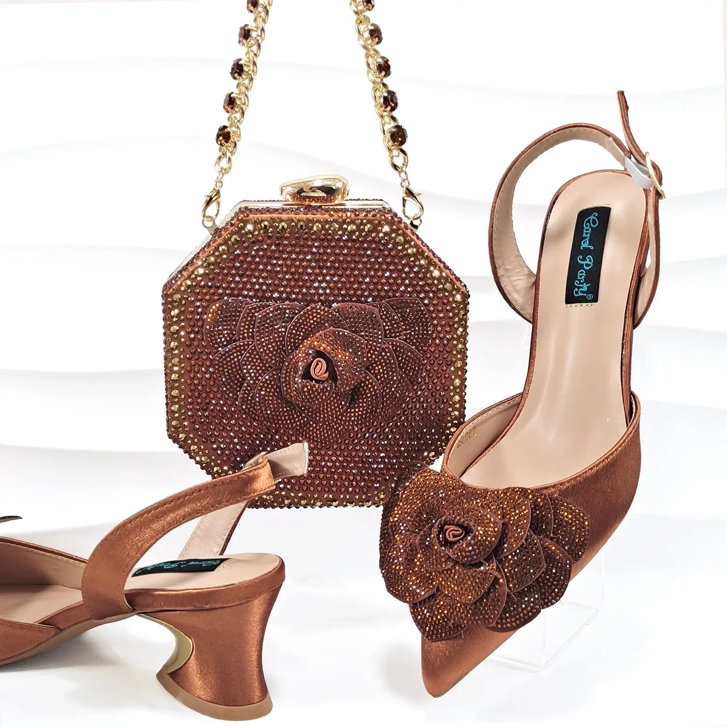 QSGFC Evening Shoes And Bags Set With Full Diamond Handmade Petal Clutches Pointed Toe Mid-Heel Women Shoes