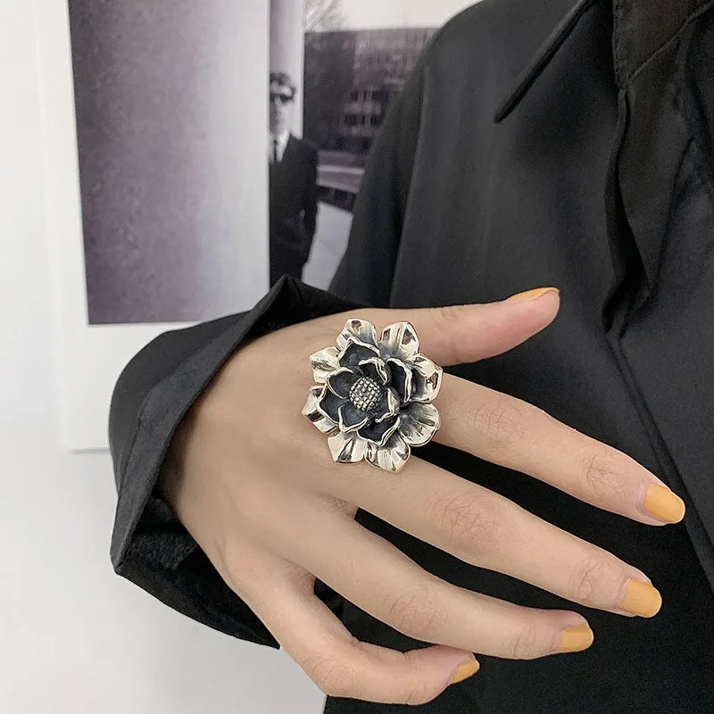 925 Sterling Silver Engagement Rings New Fashion Creative Exaggeration Flower Vintage Punk Party Jewelry Gifts for Women