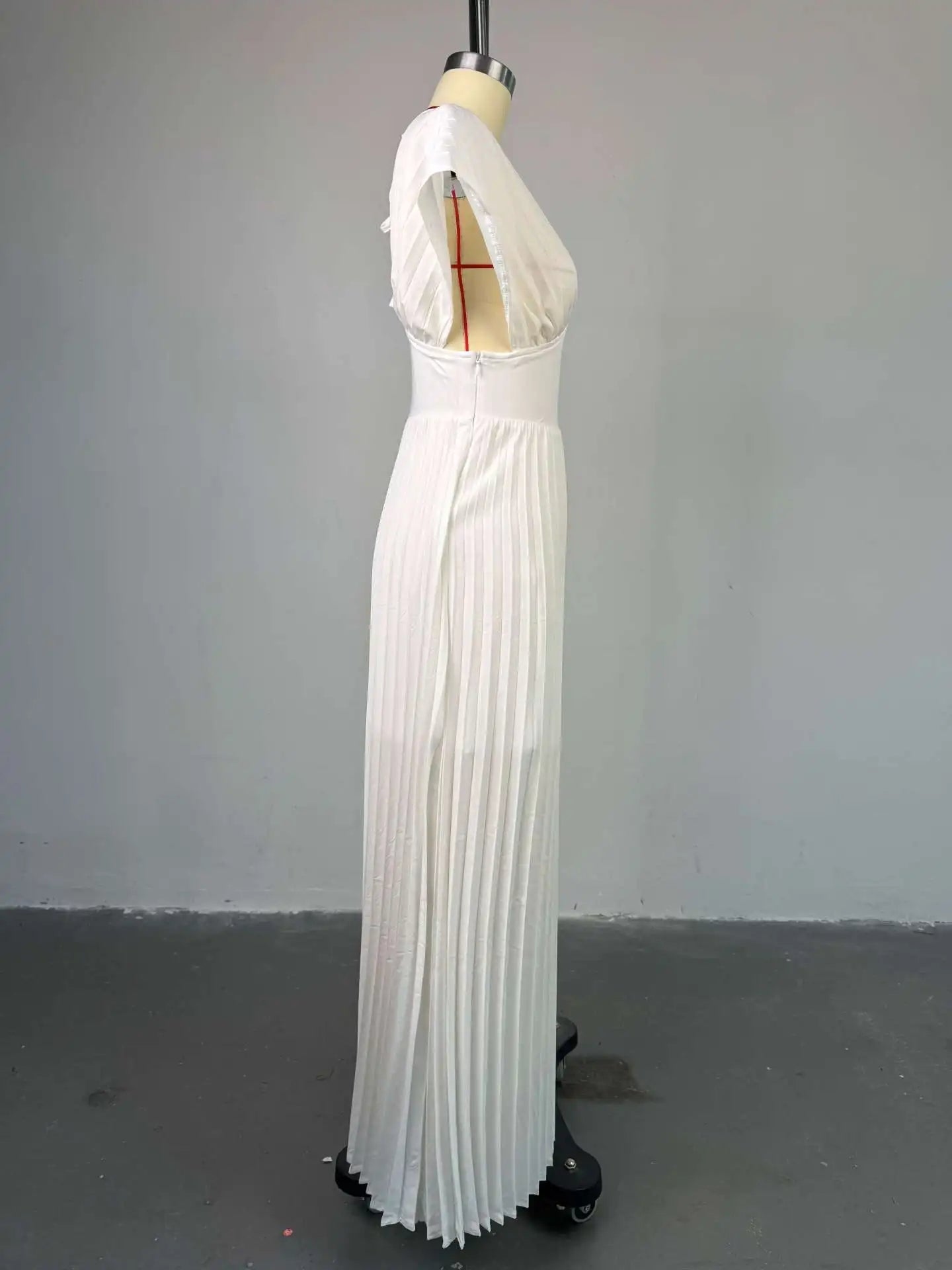 CM.YAYA Women Short Sleeve V-neck Elegant Long Pleated Dress 2025 Sweet Holiday Beach Evening Sexy Girl Party Dresses Vestidos